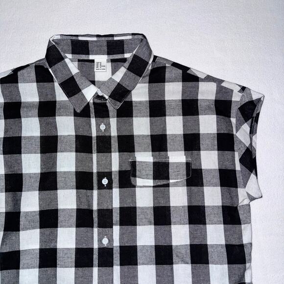 Checkered Collared Casual Short Sleeve Shirt - Picture 2 of 6